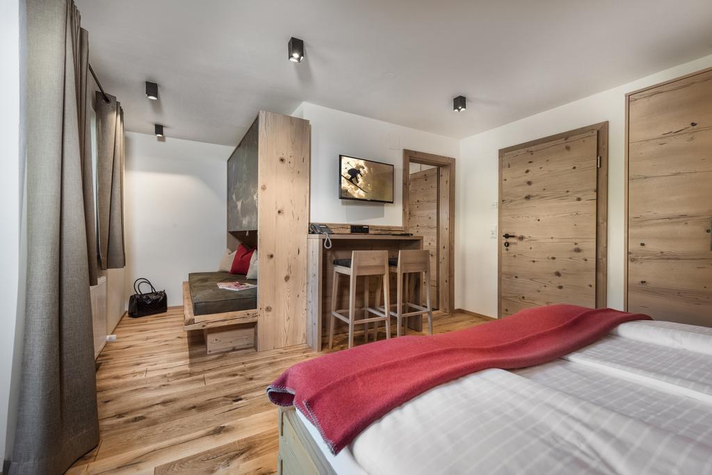 Hotel Alpenhof
