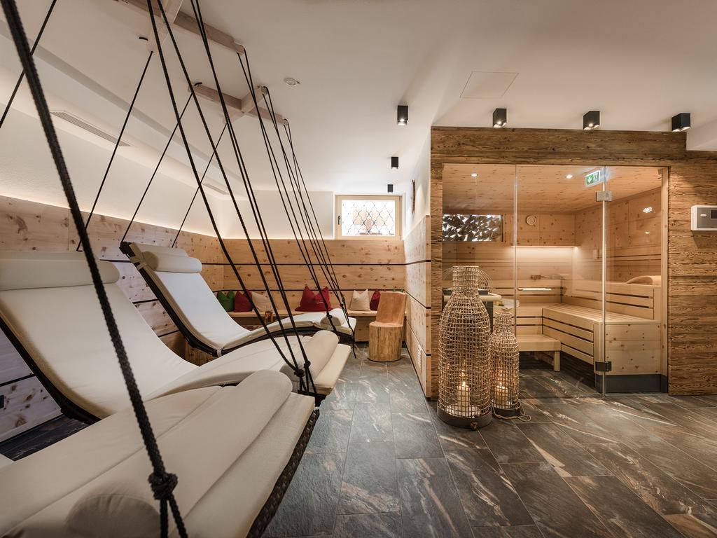 Hotel Alpenhof 3*